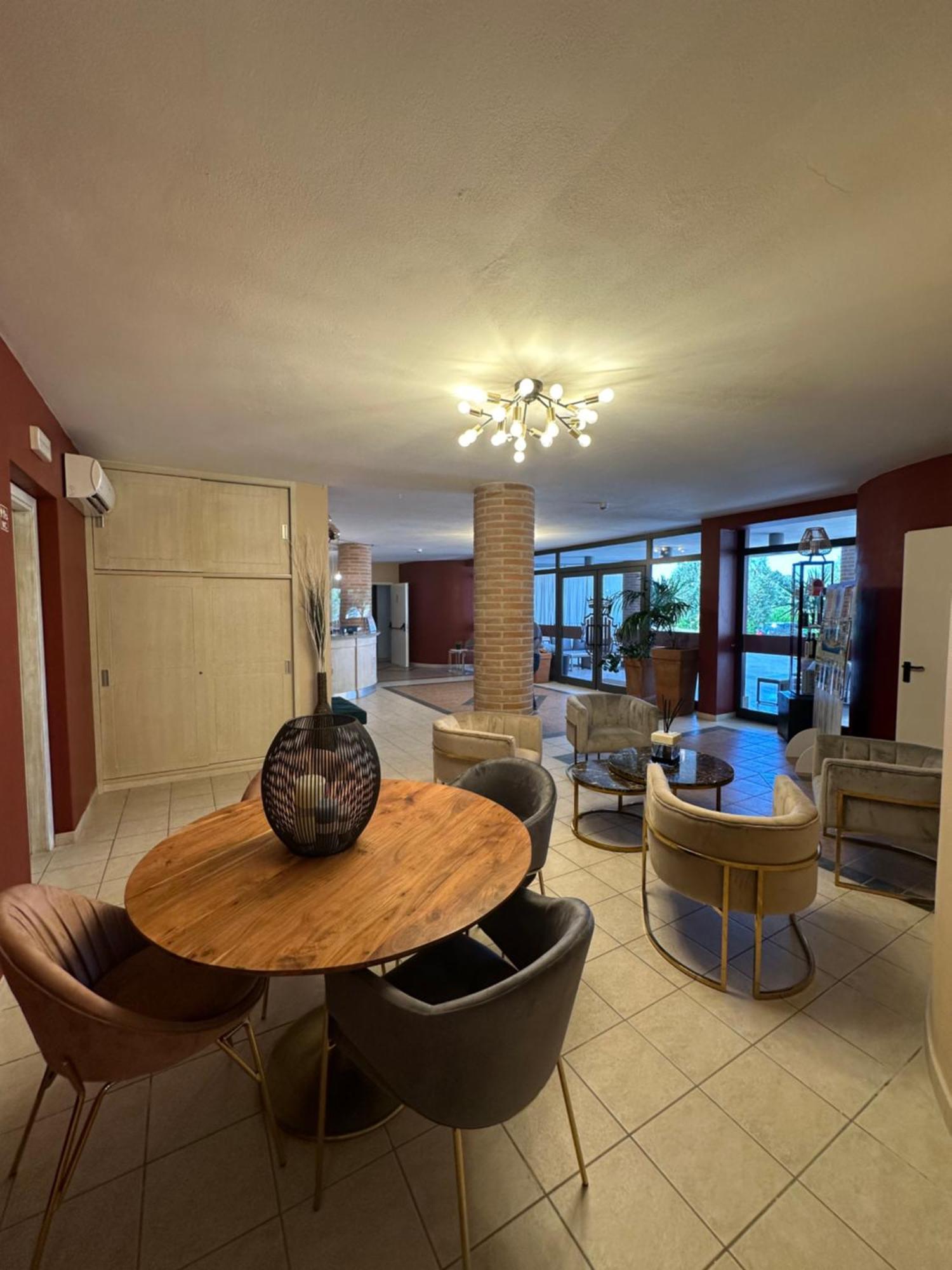 Le Residenze Di Santa Costanza - Le Dimore Aparthotel San Vincenzo