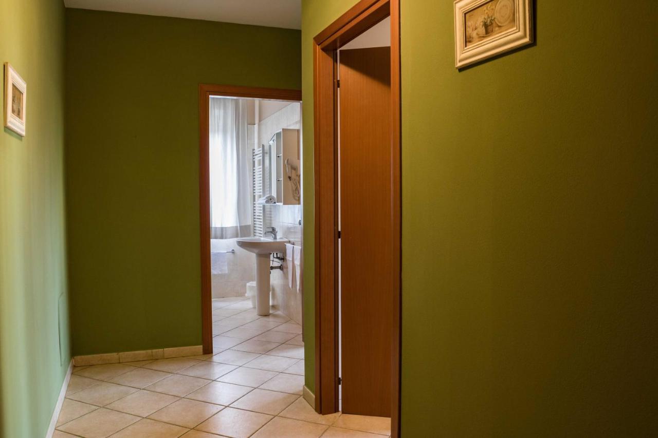 Aparthotel Le Residenze Di Santa Costanza - Le Dimore 2*